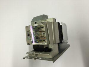 <span class="warranty">ORIGINAL PHILIPS bulb in a high quality housing for VIVITEK D875ST <br/> 12 Month Warranty</span>